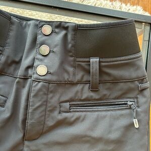 Roxy Black Women’s Ski Pants Size Small